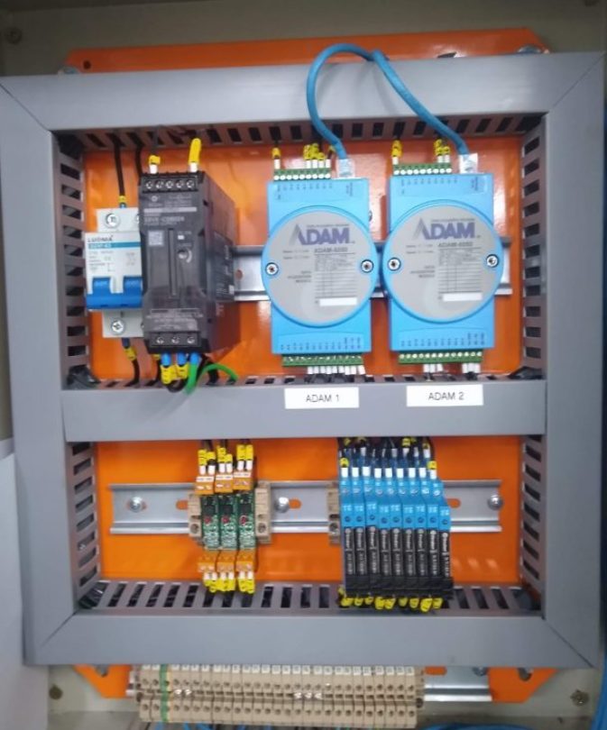coleta-de-dados-de-produção-disjuntor-rele-de-interface